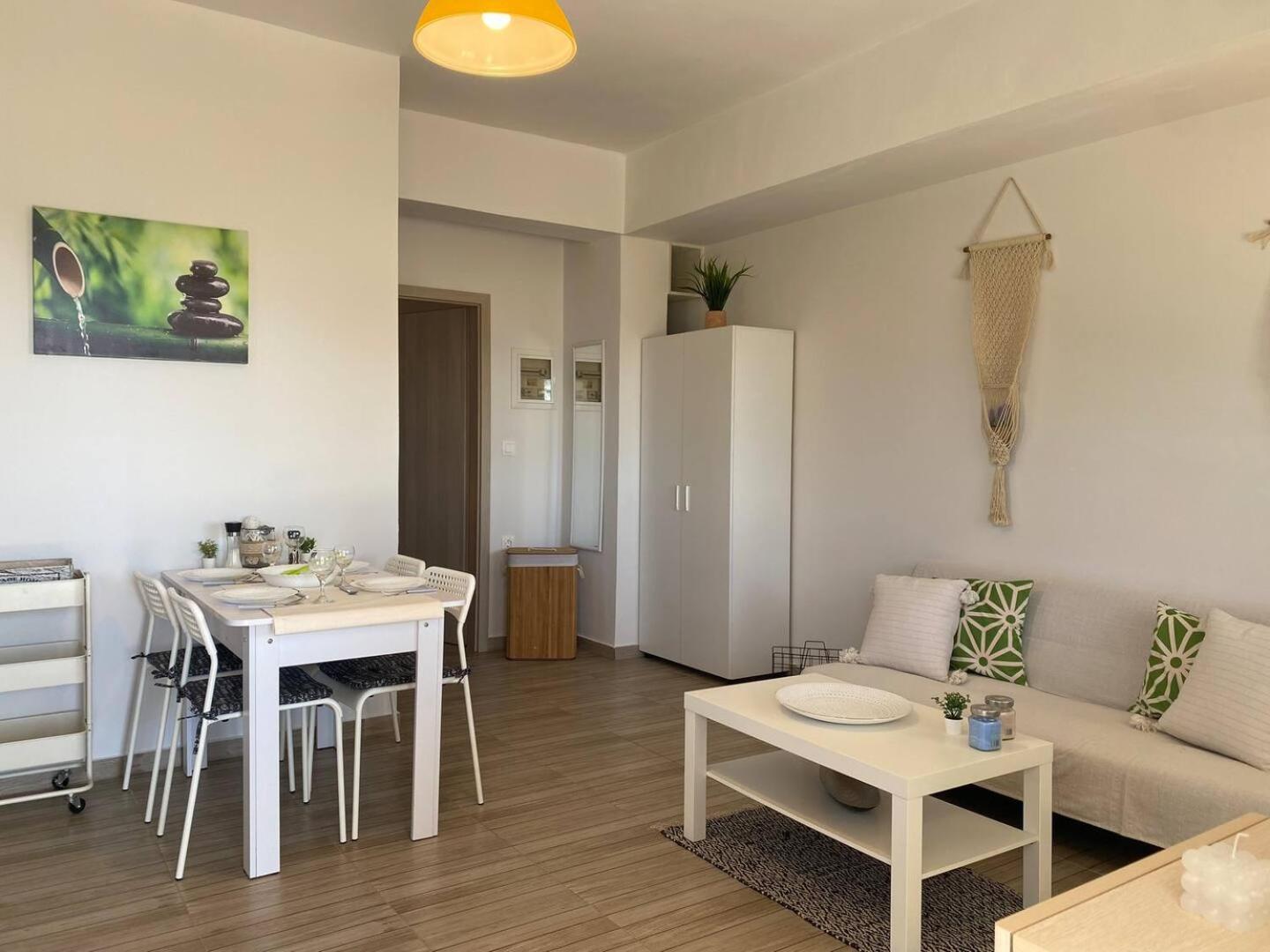 Zen Seaside Apartment Kalamaki  Extérieur photo