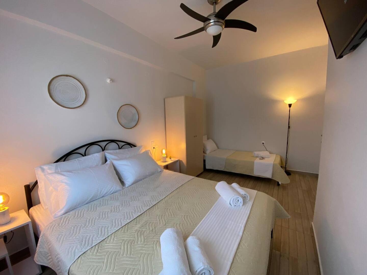 Zen Seaside Apartment Kalamaki  Extérieur photo